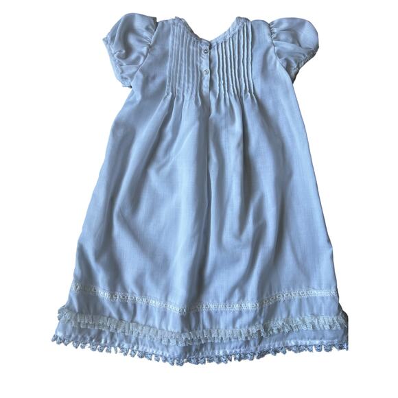 Vintage baby gown size 0-6 mos handmade lace classic traditional - Picture 1 of 6